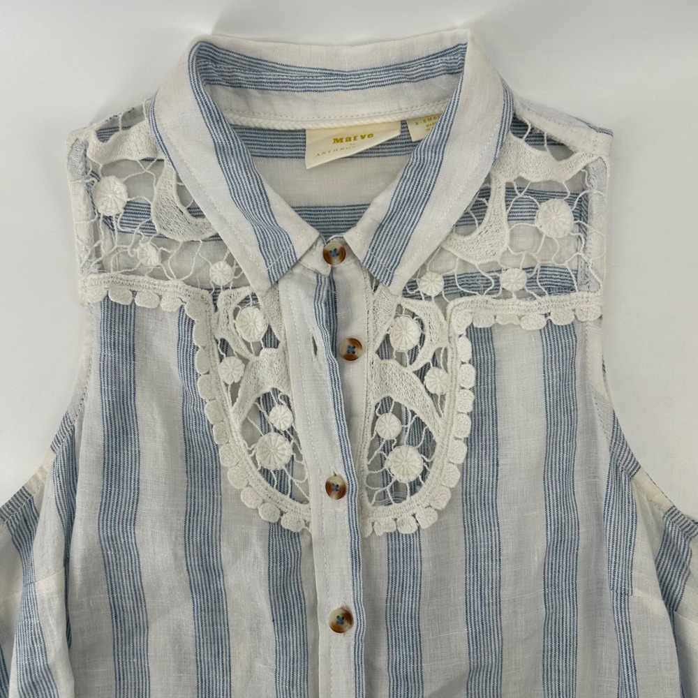 Maeve Anthropologie Sleeveless Top XS Blue White Striped Lace Crochet Boho Shirt